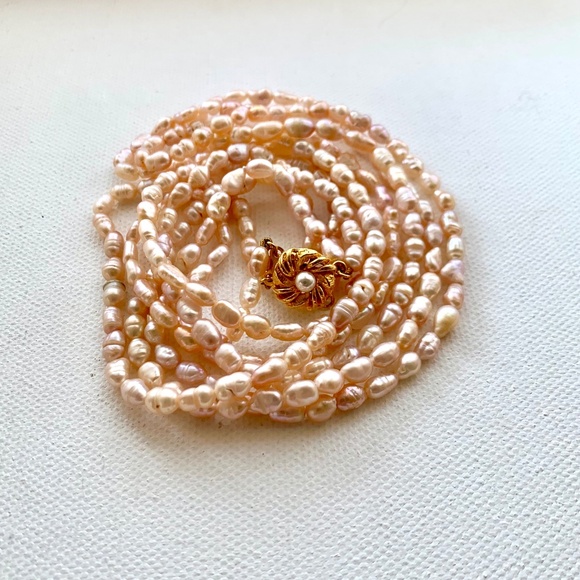 Stunning Vintage Pale Pink Freshwater Pearl Triple Strand Necklace - Picture 2 of 11